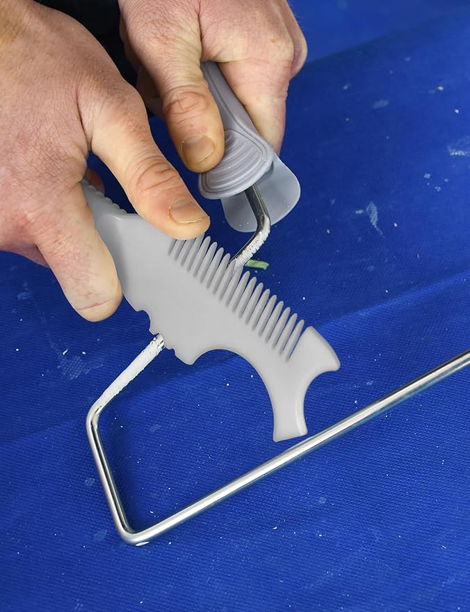 ROLLINGDOG Paint Brush/Roller Cleaner Tool - Durable Plastic Paint Brush Comb with Lightweight Reinforced Handle,Wash and Reuse