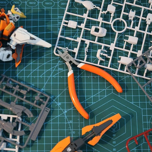 Model Nippers Ultra Thin Single Blade Gundam Nippers Sprue Cutter Hobby Nippers, Model Kit Nippers for Plastic Gunpla Model Building with Protective Cover Spring (Classic Orange)