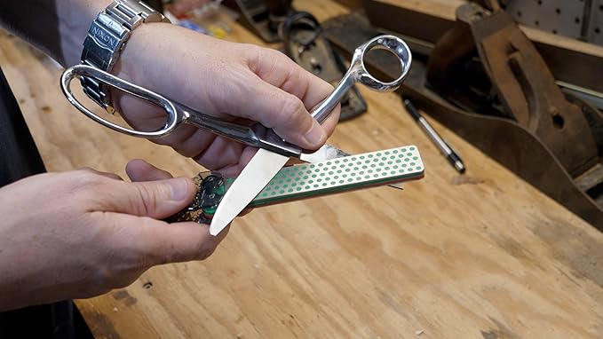 Diamond Machining Technology (DMT) FWEEE Diafold 2-Sided Portable Diamond Sharpening Stone, Extra Fine/Extra Extra Fine