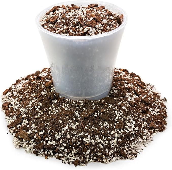 Gardenera Indoor Herb Planters Soil - Specially Blended Mixture for Growing Kitchen Herbs, 3 Quart Bag