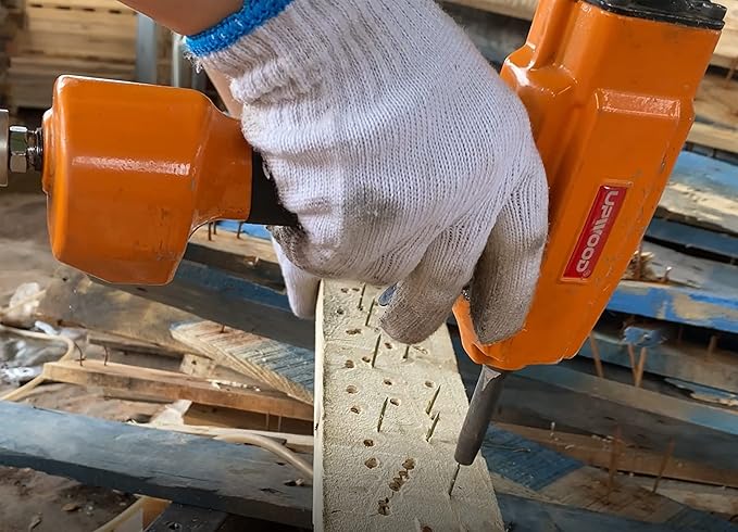 Professional Air Punch Nailer Nail Remover, Pneumatic Nail Puller for Denailing & Recycling Wood