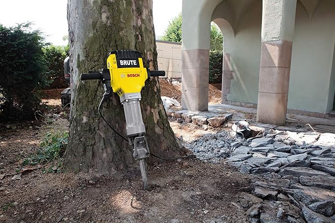 BOSCH BH2760VCB 120-Volt 1-1/8 Brute Breaker Hammer with Basic Cart
