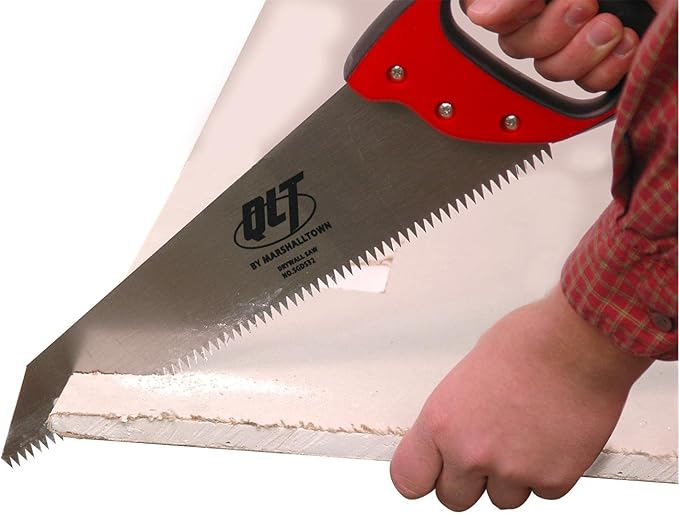 QLT By MARSHALLTOWN Drywall Saw, Plastering Soft Grip Handle, SGDS32