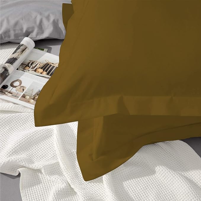 2Pcs Pillowcase 800 Thread Count 100% Egyptian Cotton Pillows for Sleeping, Soft & Silky Sateen Weave Bed Pillow Cover Long-Staple Standard Pillowcase Set of 2 Size (20"x30") - Taupe Solid