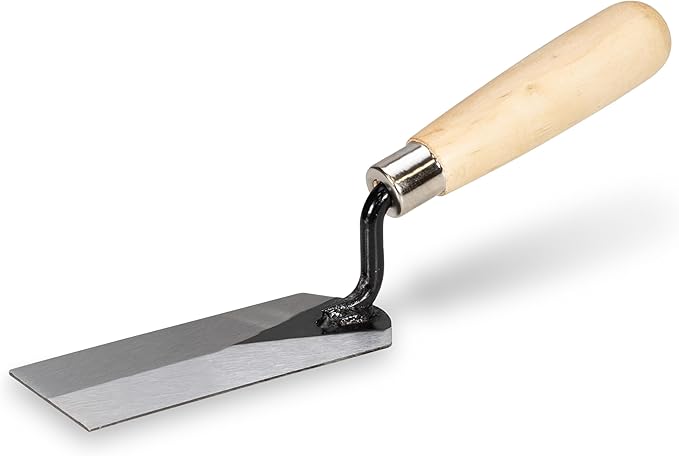 MARSHALLTOWN QLT Masonry Margin Trowel, 5 by 1 1/2 Inch Carbon Steel Blade, Wood Handle, Concrete, 934