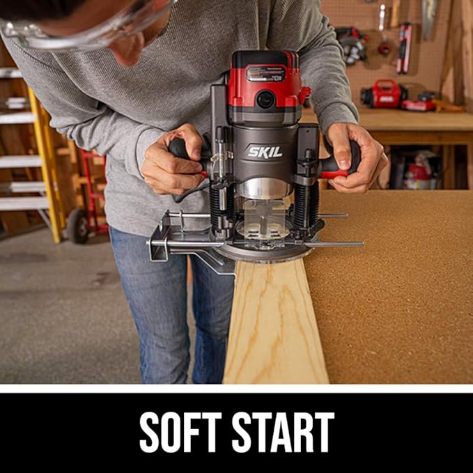 SKIL 14 Amp Plunge and Fixed Base Router Combo ??RT1322-00