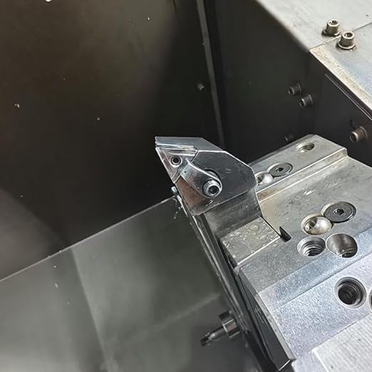 10Pcs TCMT090204 Lathe Indexable Solid Carbide Milling Turning Insert for The Finishing of Steel and Other Metal (TCMT090204 LF6018)