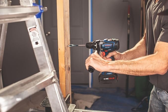 BOSCH GXL18V-260B26 18V 2-Tool Combo Kit with 1/2 In. Hammer Drill/Driver, 1/4 In. and 1/2 In. Two-In-One Bit/Socket Impact Driver, (1) CORE18V 8 Ah Battery and (1) CORE18V 4 Ah Battery