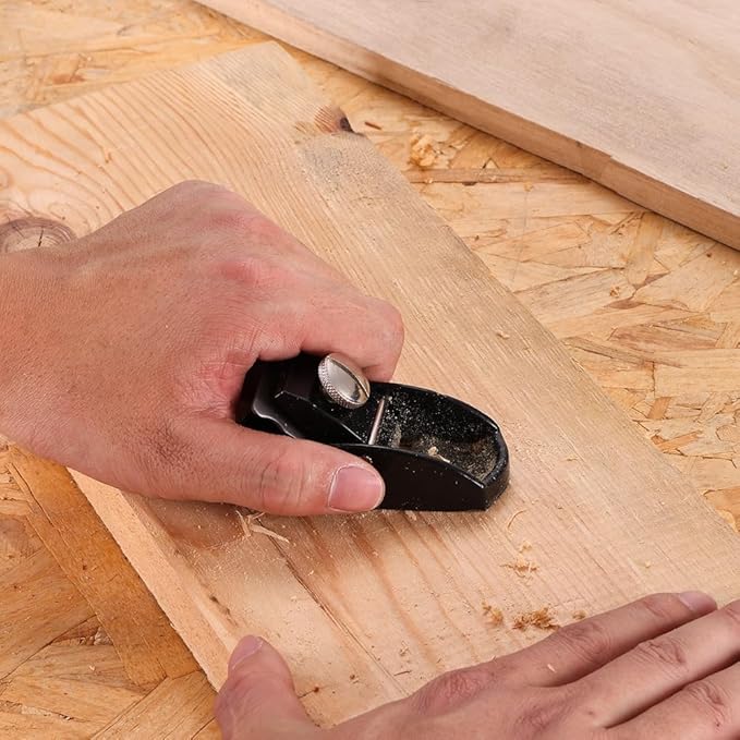 Hoteche Mini Wood Plane - Adjustable Smoothing Bench Hand Planer for Woodworking and Trimming - 3.5-Inch Jointer Plane with 1-Inch Blade