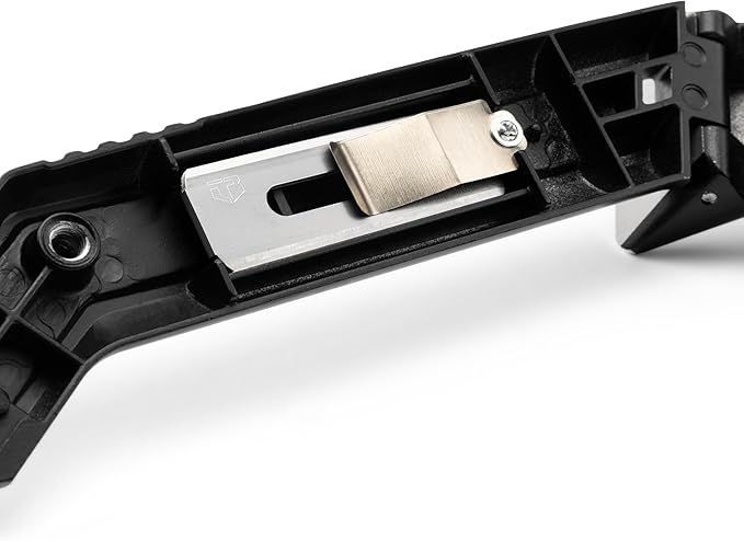 ToughBuilt ??Carpet Knife, Heavy-Duty Fixed Utility Knife with Ergonomic Handle and Quick-Change Blade Mechanism, Precision Cutting Design for Carpet, Vinyl & Flooring Applications (TB-H4-11-CK)