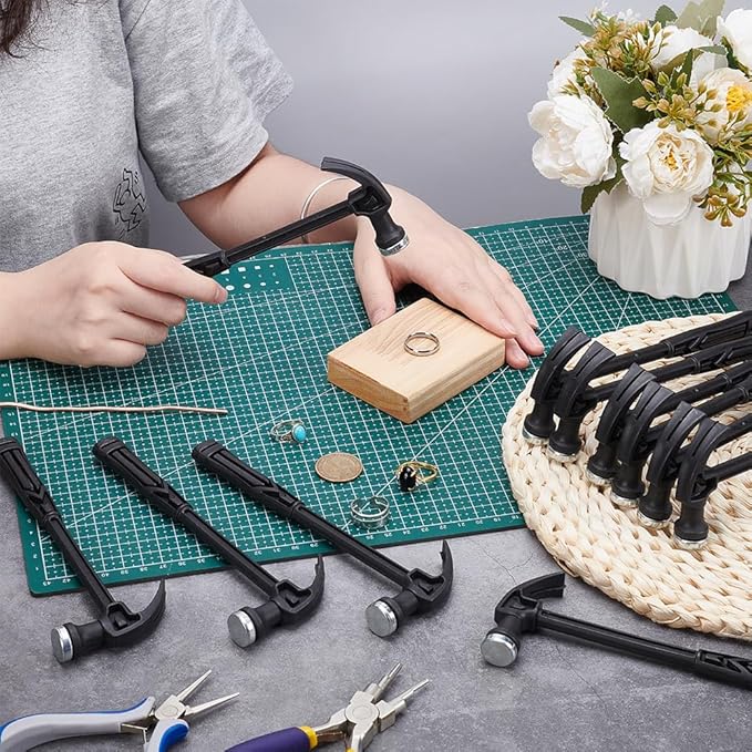 40Pcs Small Household Hammer, 7.3 Inch Mini Plastic Claw Hammer Small Household Tool Black Mini Rubber Mallet With Claw for Craft DIY Woodworking Nail Puncher Emergency Escape