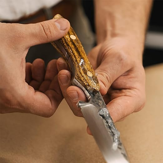 WALRUS OIL - Knife Blade & Wooden Handle Oil, 4 oz Bottle, 100% Natural Ingredients, Food-Contact Safe