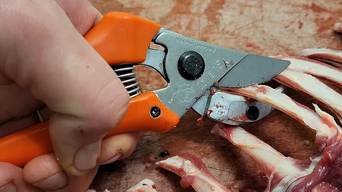 Original L횜WE Hunting Shears 15.114 ??With Non-Stick Coated and Corrosion-Protected Blades ??For Breaking Down Bones and Meat