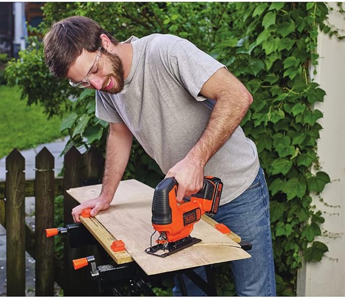 BLACK+DECKER 20V MAX* POWERCONNECT Cordless Jig Saw, Jigsaw Tool Only (BDCJS20B)