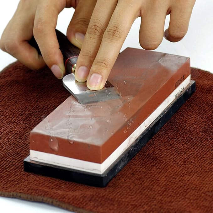 Knife Sharpening Stone Kit ??400/1000 3000/8000 Grit Wet Kitchen Whetstone Knife Sharpener Set with Non-slip Bamboo Rubber Base, Angle Guide, Flattening, Leather Strop and Cut Resistant Gloves
