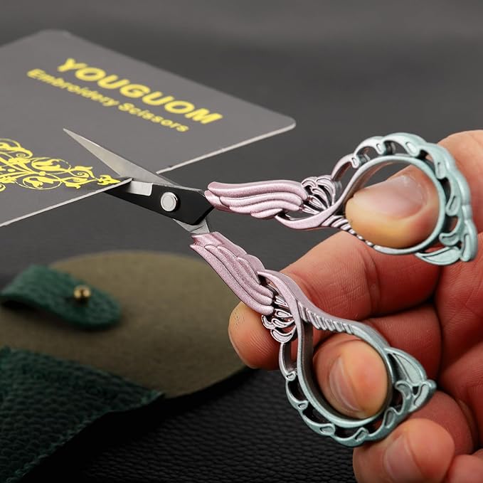 Sharp Detail Scissors with Case Embroidery Sewing Crafting Scissor for Needlework Threading Craft Artwork DIY Tools, Little Crocheting Shears Pink