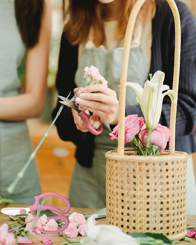 Pink Flower Scissors, Thickened Stainless Steel Floral Pruning Snips ??Sharp Garden Clippers for Fresh Flowers, Flower Arrangement Supplies, DIY Floral Cutting Scissor (1 PCS Pink)