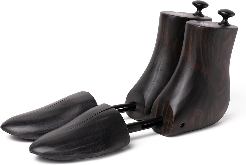 Cobbler's Choice Co. Finest Quality Men?셲 Boot Tree ??Varnished Natural Wood, Timeless Design, Signature Finish, Black