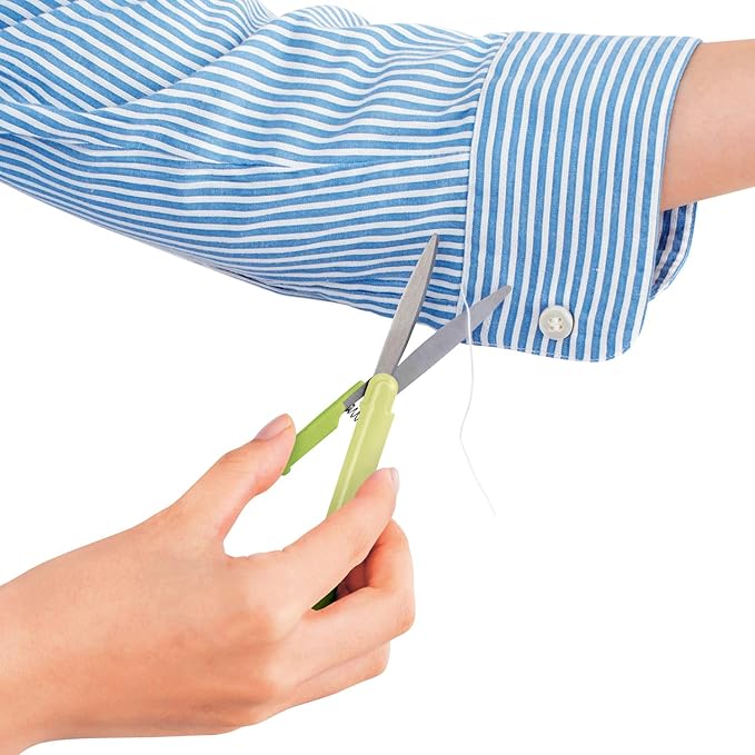 Plus Pen Style Non-Stick Compact TSA Twiggy Scissors with Cover, Green
