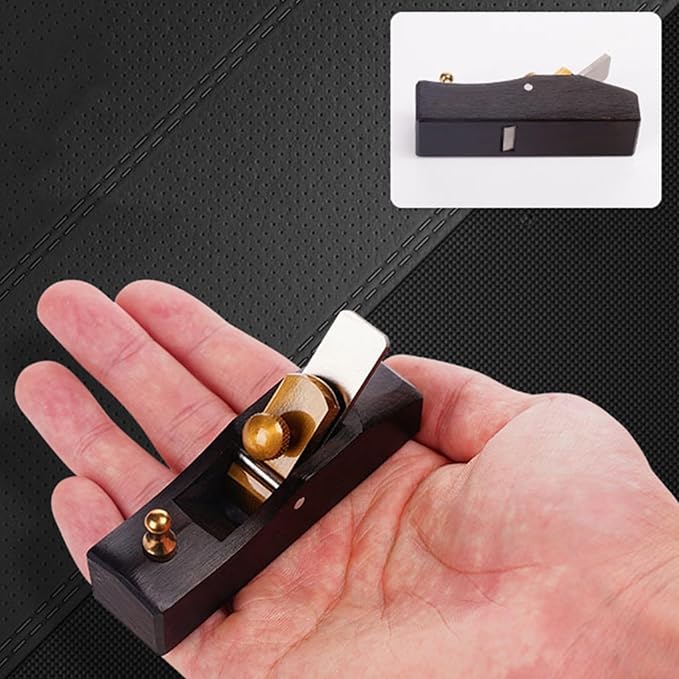 Mini Planer Ebony Hand Plane Tool With Polished Steel Blade For Burr-Free Wood-Finishing And DIY Carpentry, 8X2x2.2 Cm(Flat bottomed)