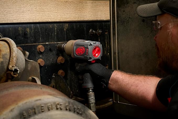 Ingersoll Rand 2146Q2MAX 1" Air Impact Wrench, Quiet, 2,000ft-lbs Nut-busting torque, Maintenance Duty, Pistol Grip
