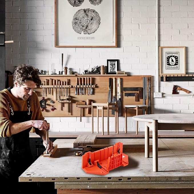 Woodworking Miter Saw Box, Precision Hand Clamping Mitre Cutter Case Set 22.5째 45째 90째 0째 Angles Cut Slot Types Storage Manual Double Sided Teeth Woodworker Craftsman Carver Carpenter Accurate Cutting