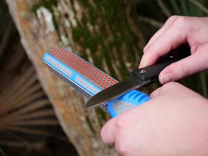 DMT Tristone Rotator Kitchen Knife Sharpener, Fine/Coarse/Extra-Fine Diamond Sharpening Stones, 15, 20 & 22째 Angle Guides, Hunting Knife Sharpener with Non-Slip Handle, 8.75" L x 1.75" W x 1.5" H