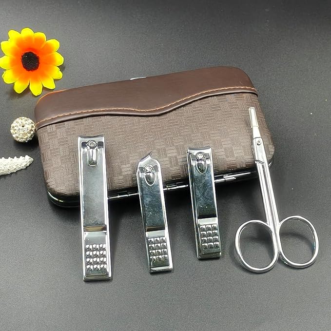 Manicure Set Men Personal Care Tools Accessories Finger Nail Clippers Kit Professional Manicure Pedicure Kit with Travel Case Nail Grooming Kit Present for Men Women Stocking Stuffers