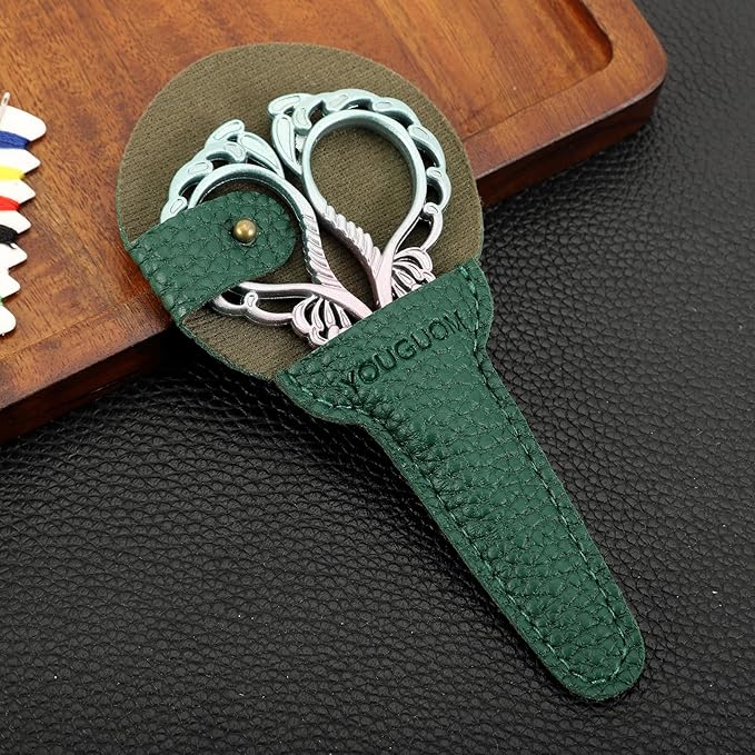 Sharp Detail Scissors with Case Embroidery Sewing Crafting Scissor for Needlework Threading Craft Artwork DIY Tools, Little Crocheting Shears Pink