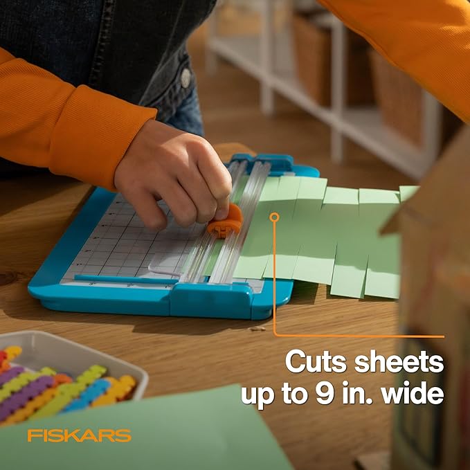 Fiskars Kids Junior Paper Trimmer ??Turquoise Safe and Easy Paper Cutter for Crafting and School Projects 7 x 11.5 Inches