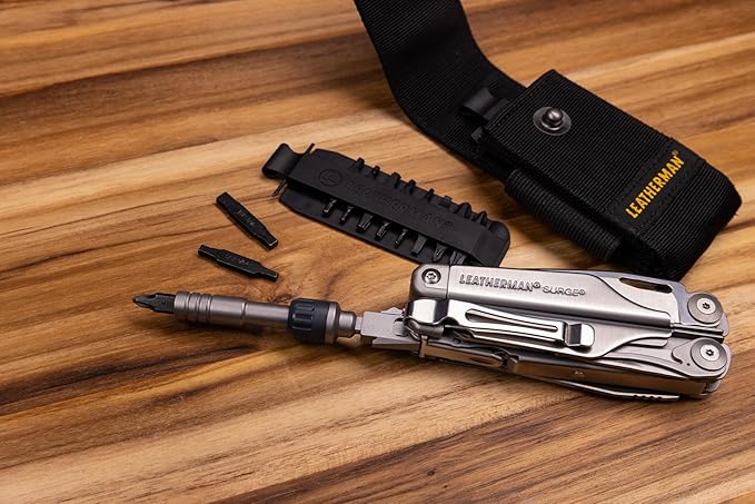 Leatherman, Ratchet driver, fits both Leatherman flat bits and standard 쩌 inch bits.