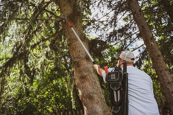 EZ Kut Kamikaze 15??Extendable Tree Trimmer Pole Saw - Branch Cutter with Single Hook Pole Saw Blade for Branch Removal - Best Pole Saws for Tree Trimming. Tree pruner pole saw since 1988