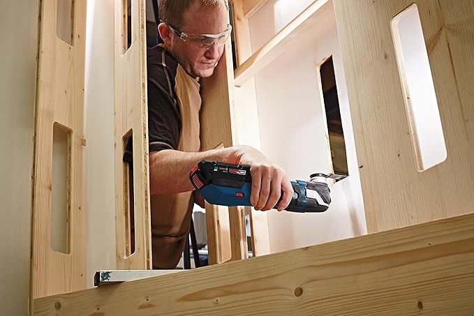 BOSCH GXL18V-270B22 18V Brushless 2 Tool Combo Kit with 5-in-1 Flexiclick Cordless Drill Driver and StarlockPlus Oscillating Multi Tool (Tool Set Includes: CORE18V Battery, Charger & Attachments)