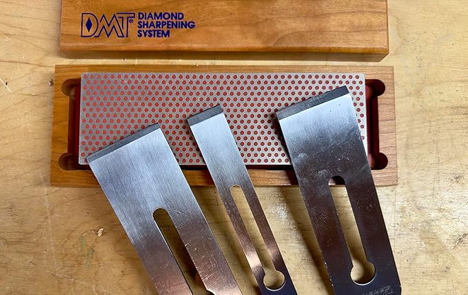 DMT (Diamond Machining Technology) 8-in. Diamond Whetstone Bench Stone, Fine Grit Sharpener with Hardwood Box (W8F), One Size