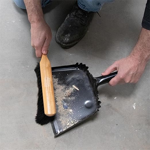 MARSHALLTOWN 13 1/2 Inch Beaver Tail Brush, 12 Pack, Black Horsehair Fibers, Masonry, Concrete, Made in The USA, 6517