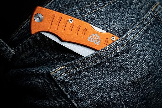 OUTDOOR EDGE RazorGuide Roll Pak | Hunting Knife Set Features Two Replaceable Blade Hunting Knives, Bone Saw, all Stored Securely in a Compact Roll Pack (Black Roll Pack)