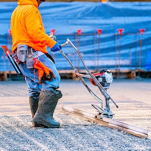 TOMAHAWK Power Screed Concrete Finishing Tool with 12ft, 8ft, and 4ft Blades Bull Float Honda GX35