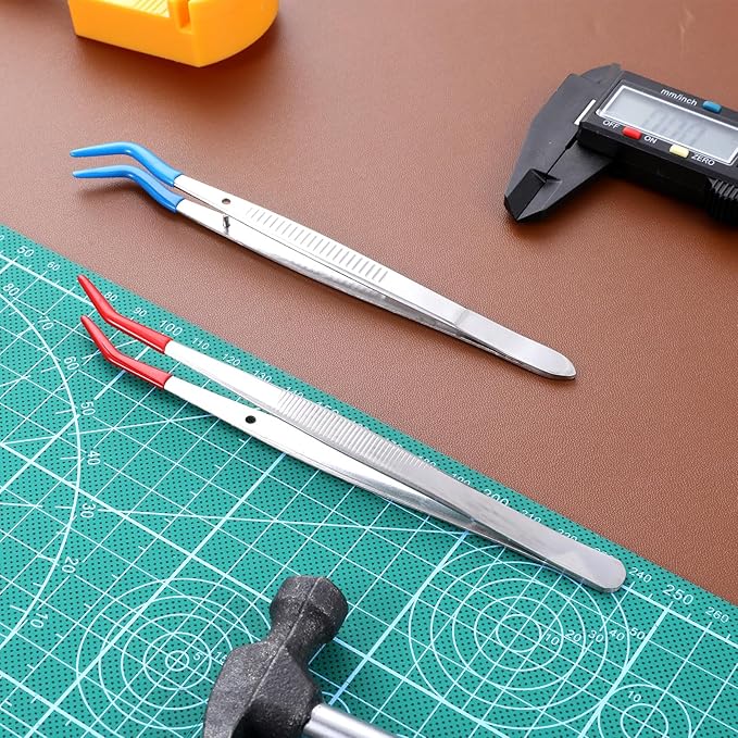 2 Pcs Long Tweezers for Crafts, Rubber Tipped Tweezers Portable Stainless Steel Jewelry Tweezer Long Curve Sewing Tweezer for Making DIY Crafts Stamps Electronic Products, Blue & Red