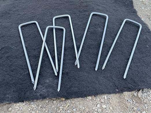 Sandbaggy 4 Inch Landscape Sod Staples | Great for Hard & Rocky Soil | Sharp Like a Knife | Tough 11 Gauge Rust-Resistant | Trusted by Farmers & Contractors Across USA (600 Staples)
